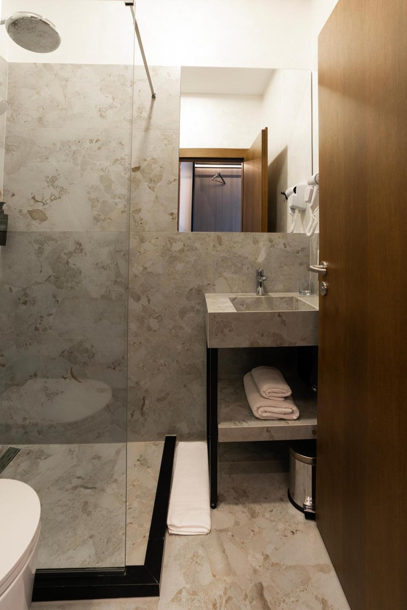 Star Hill Hotel Prishtinë Luaran gambar